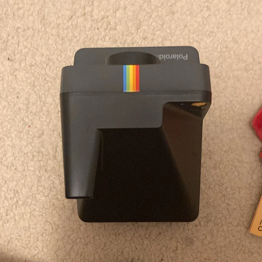 Polaroid Now Black Instant Camera with Dust Bag NEVER BEEN USED